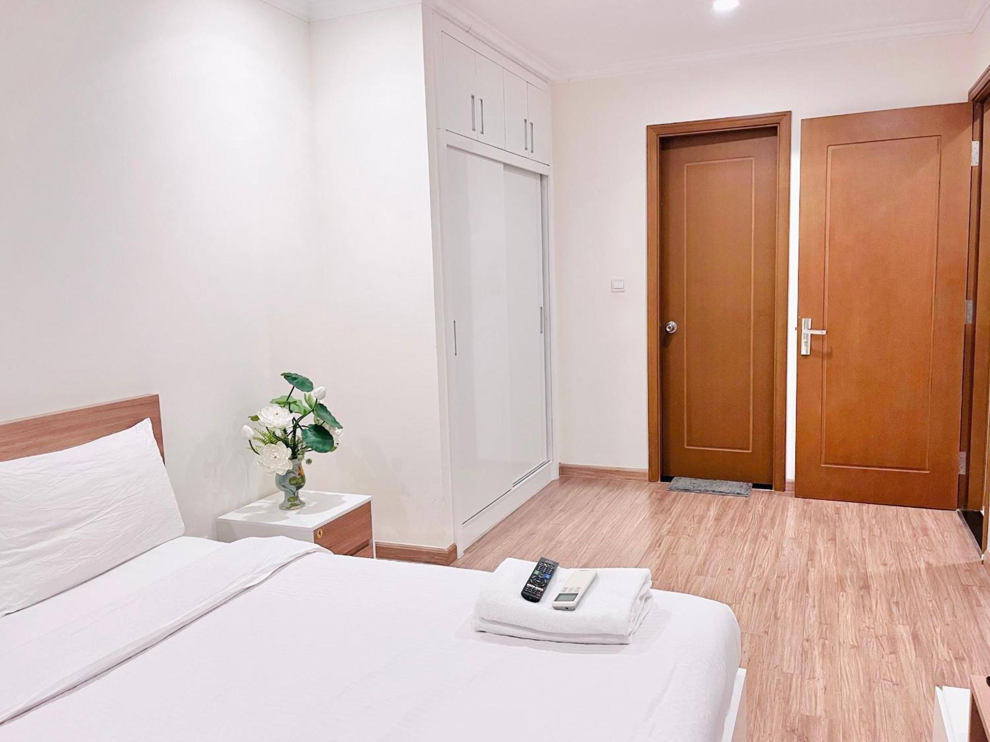 Vinhomes Park Snowland Ho Dich Vu * Ho Chi Minh City