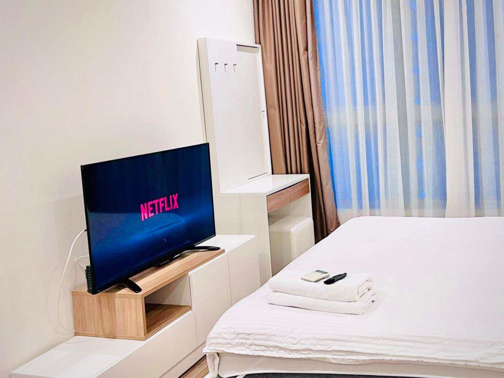 Apartment Vinhomes Park Snowland Ho Dich Vu *