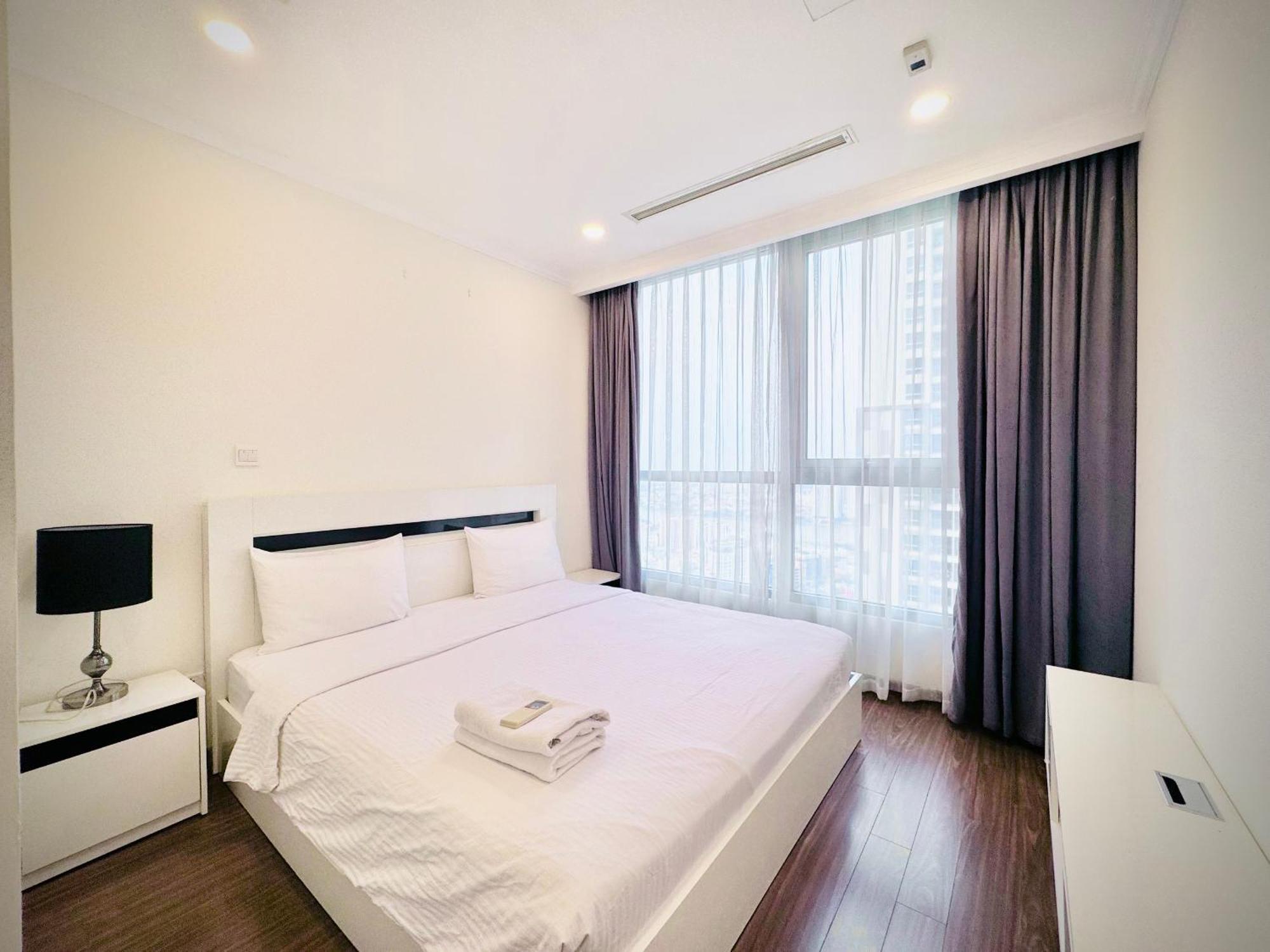Apartment Vinhomes Park Snowland Ho Dich Vu *